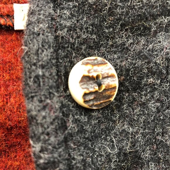 Fjäll Woman's Sweater Medium Wool Blend Pullover Made in the USA - Picture 11 of 14